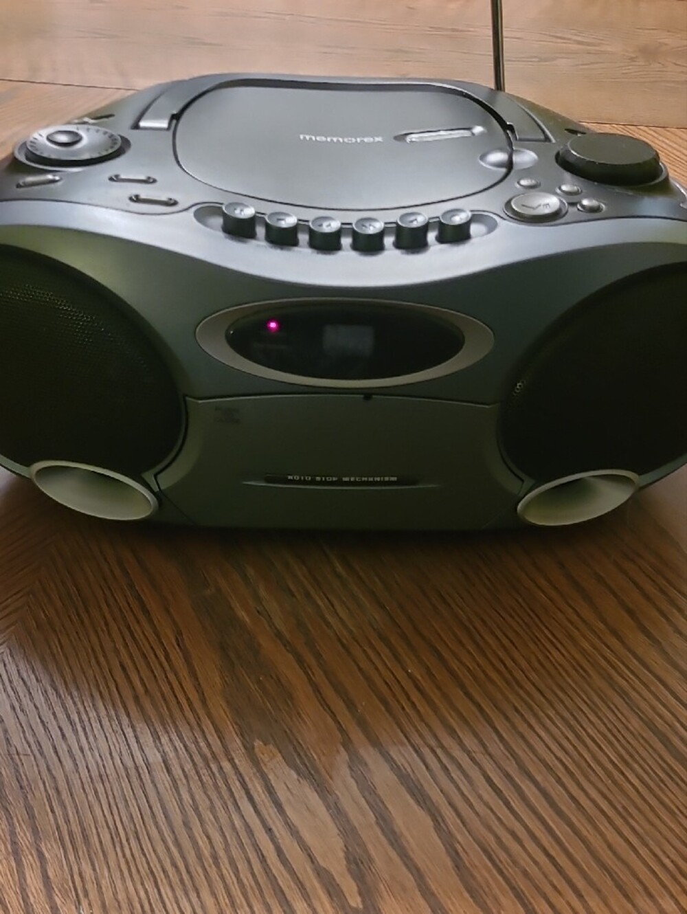 Gray Portable CD Boombox with AM/FM Radio